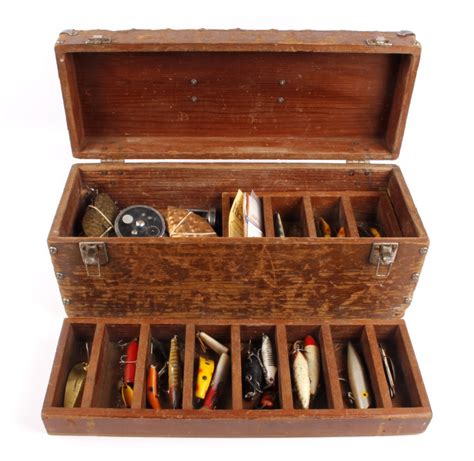 old metal fishing tackle boxes|antique wooden fishing tackle boxes.